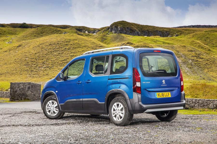  Peugeot Rifter 2018 года  (UK) (фото 3 из 8)